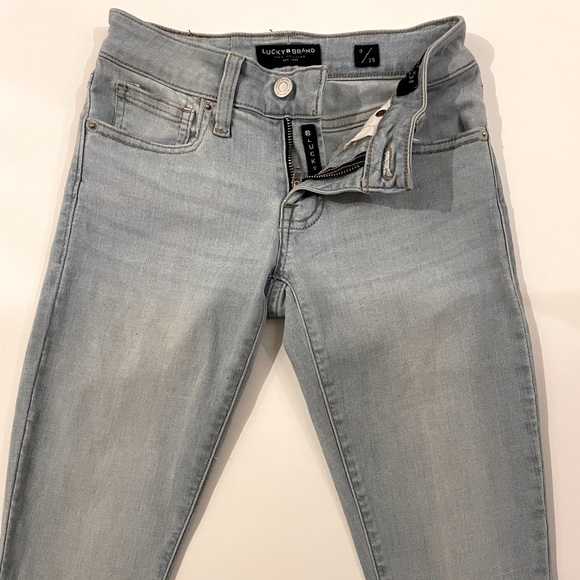 Lucky Brand jeans - Picture 3 of 3
